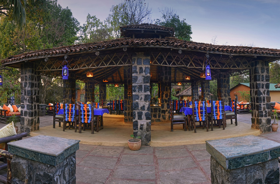 Nature Heritage Resort in Bandhavgarh