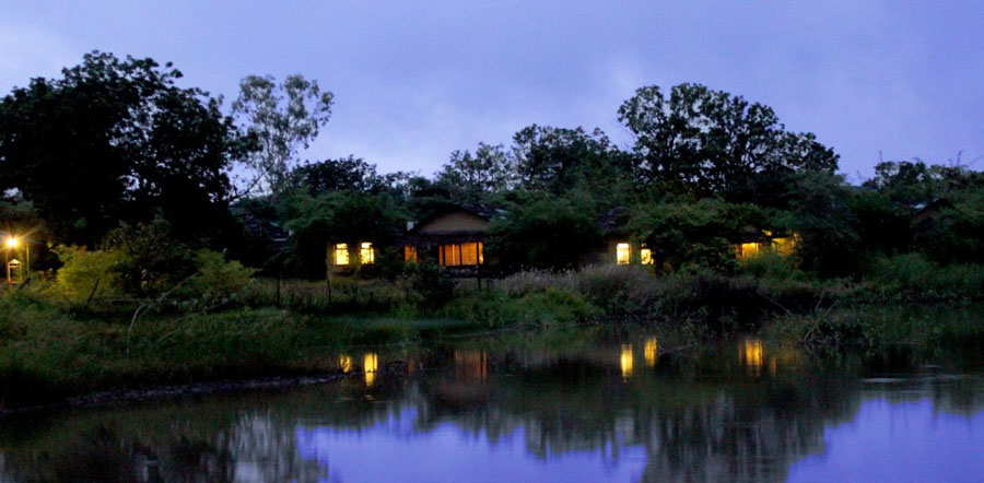 Tiger Lagoon in Bandhavgarh