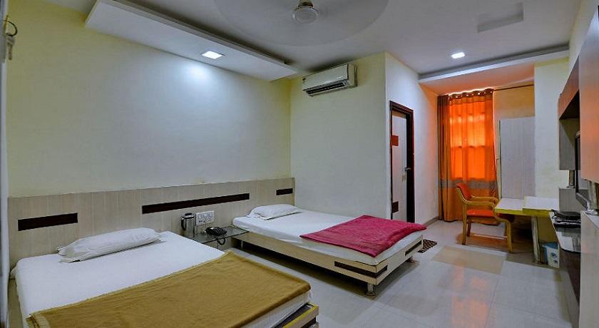 Hotel Manpreet in Bhopal