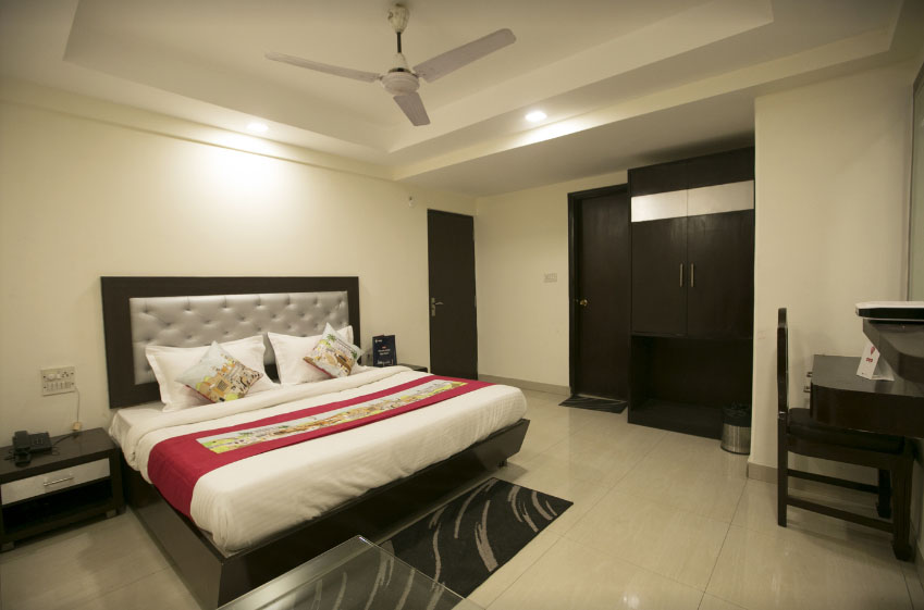 Hotel Saya Gwalior