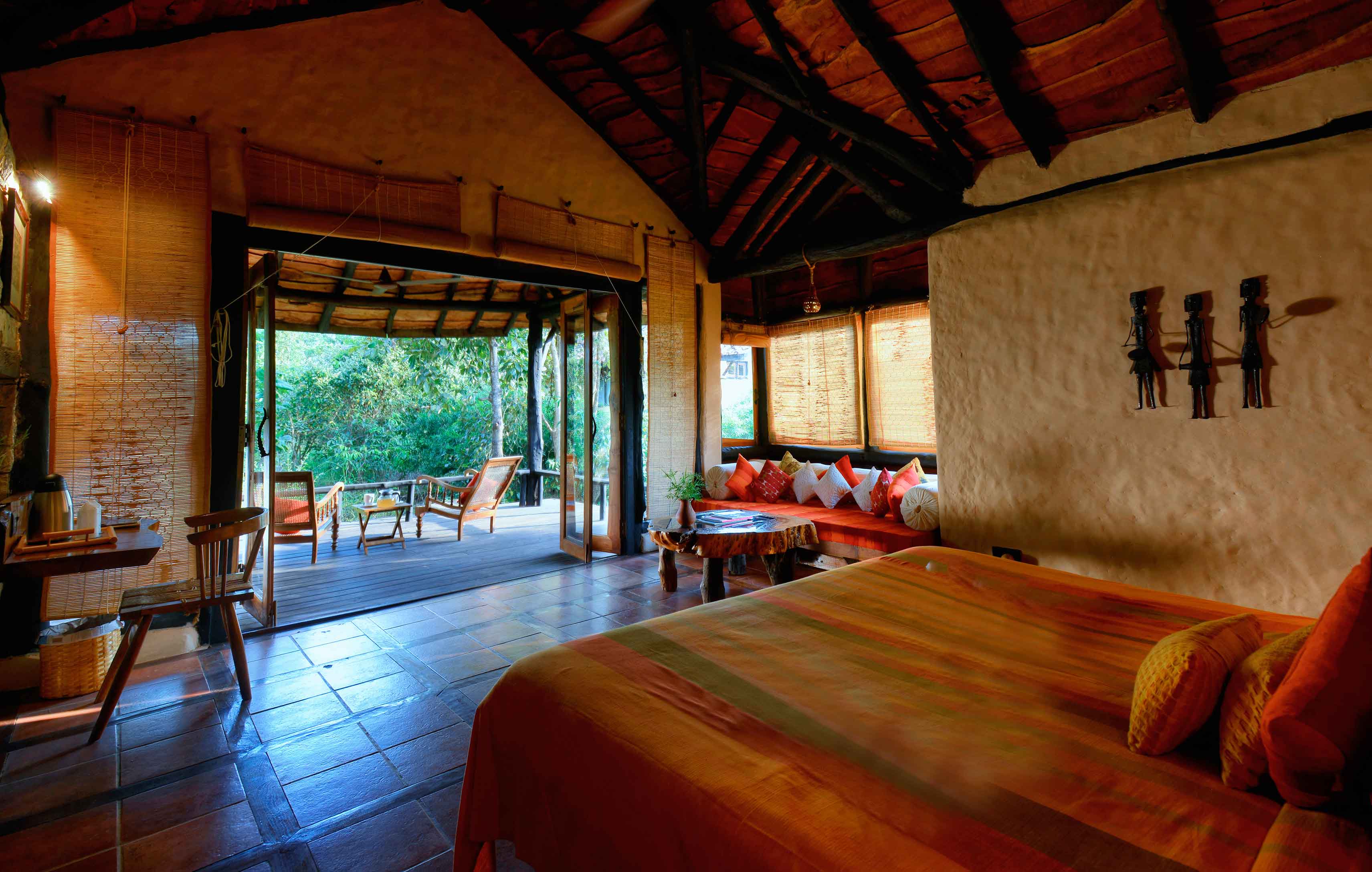 Kanha Earth Lodge