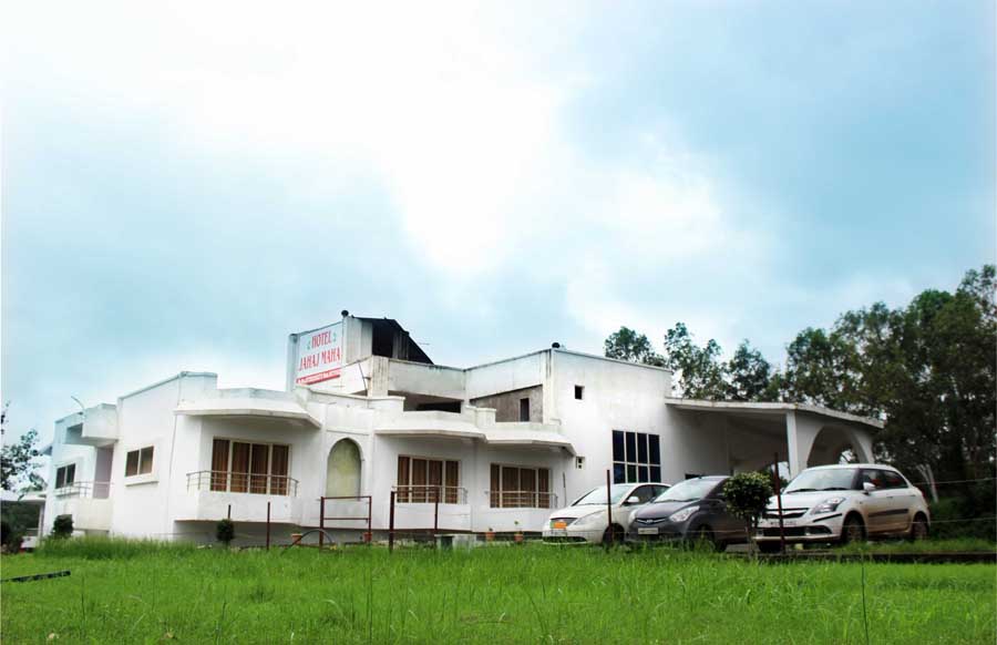 Jahaz Mahal Hotel Mandu