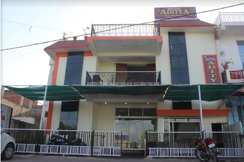 Hotel aditya orchha